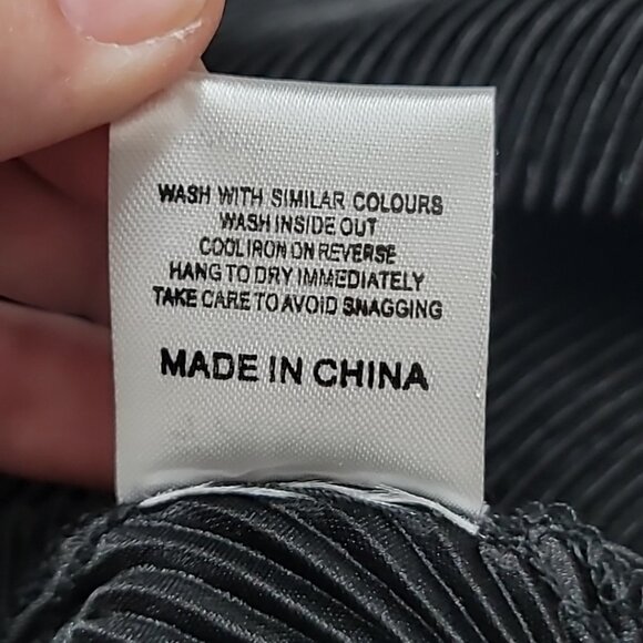 VTG Micas Black Satin Pleated Elastic Waist Ballet Skirt Size M NWT Dancer - Picture 8 of 13